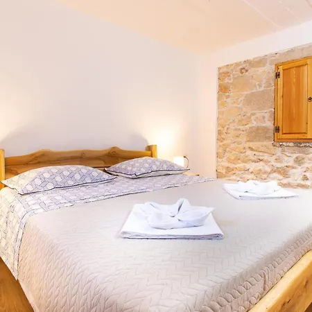 Amazing In With Wi-fi Apartment Donje Rastane